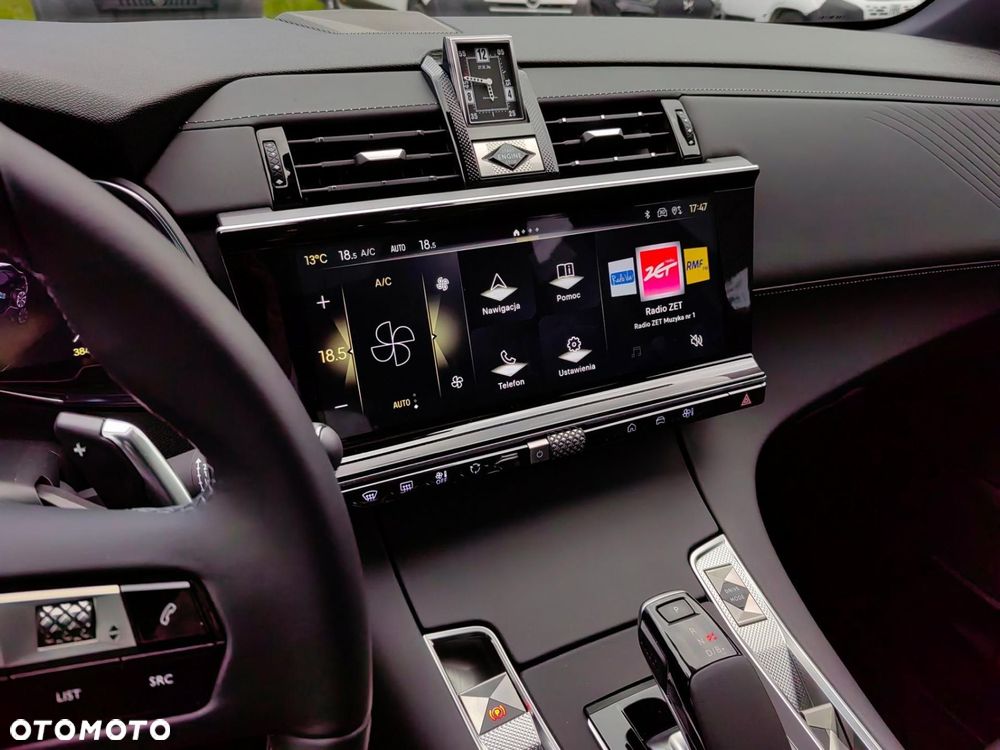 DS Automobiles DS 7 Crossback - 11