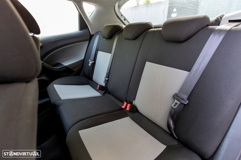 SEAT Ibiza 1.2 TDI Reference E-Ecomotive - 8