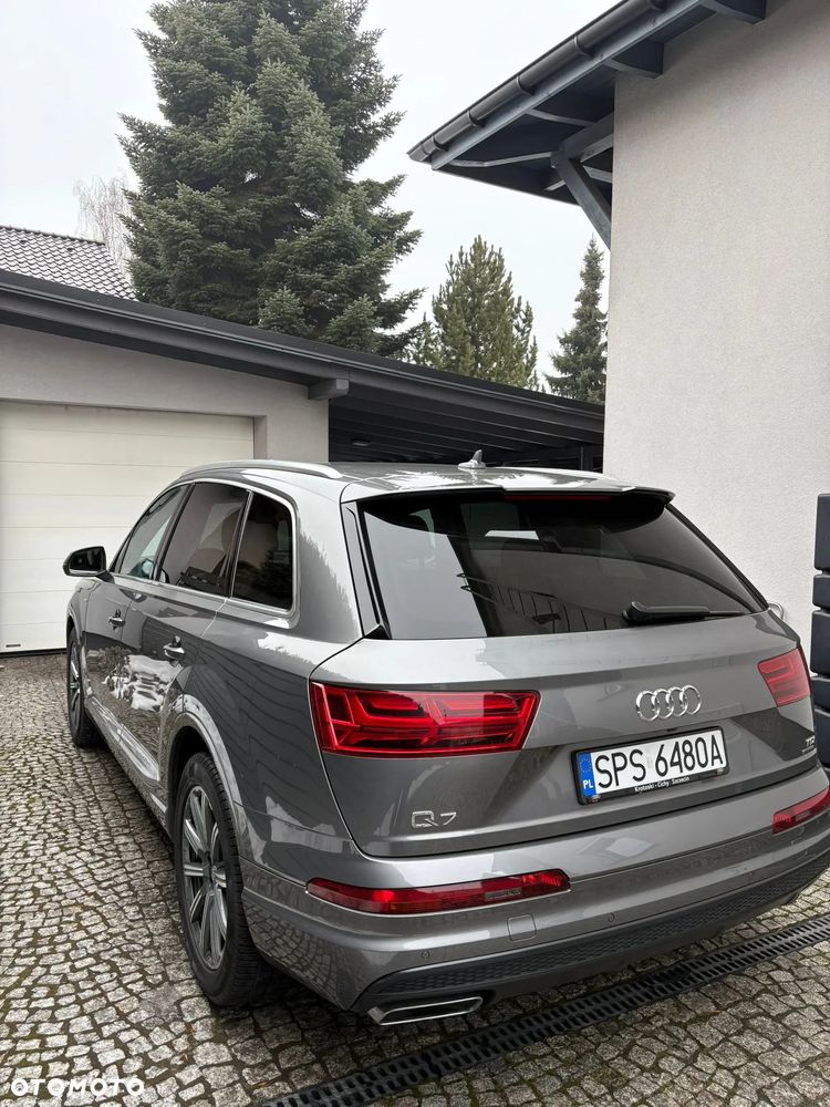 Audi Q7 - 5