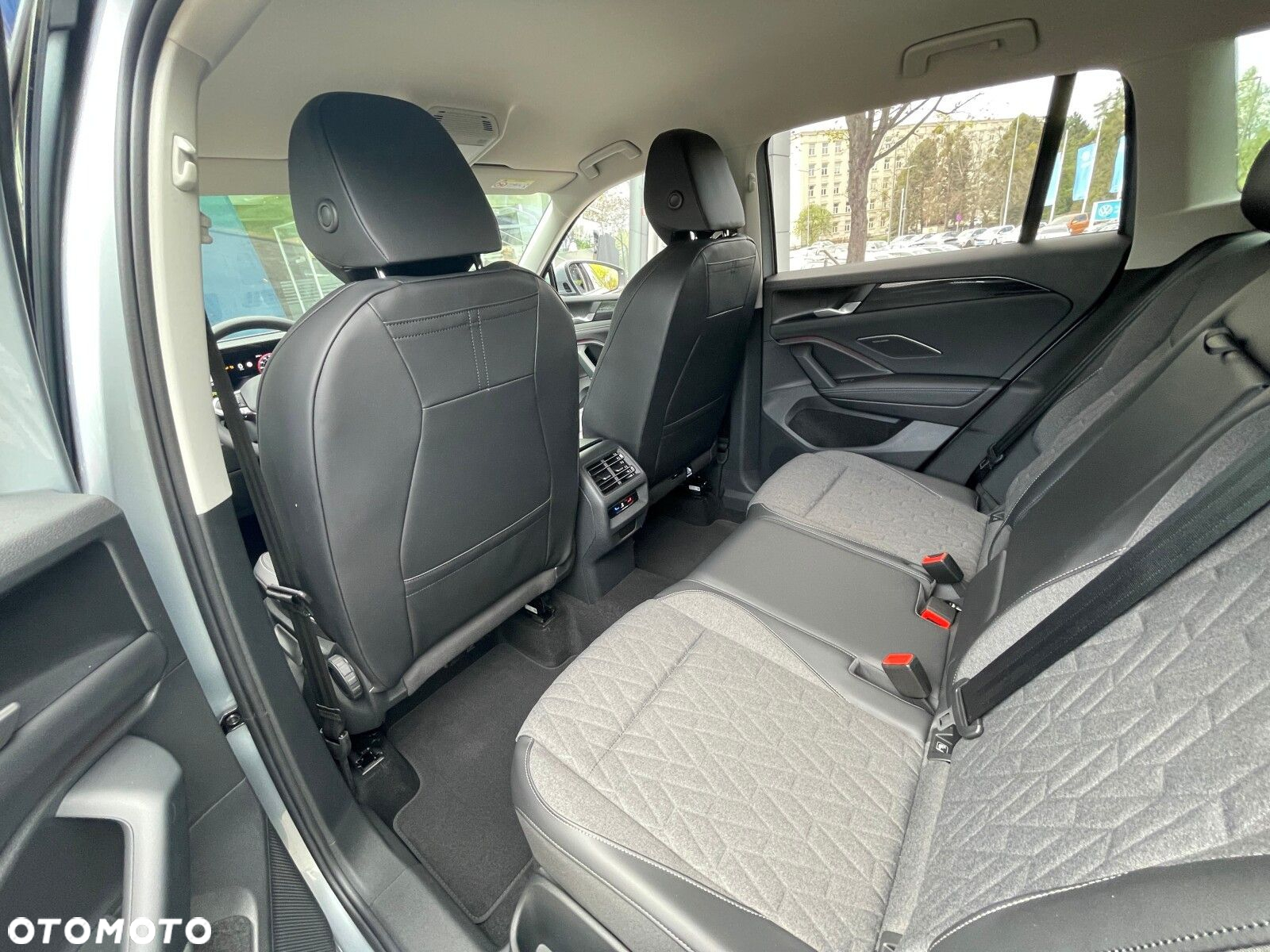 Volkswagen Tiguan 2.0 TDI Special Edition DSG - 28