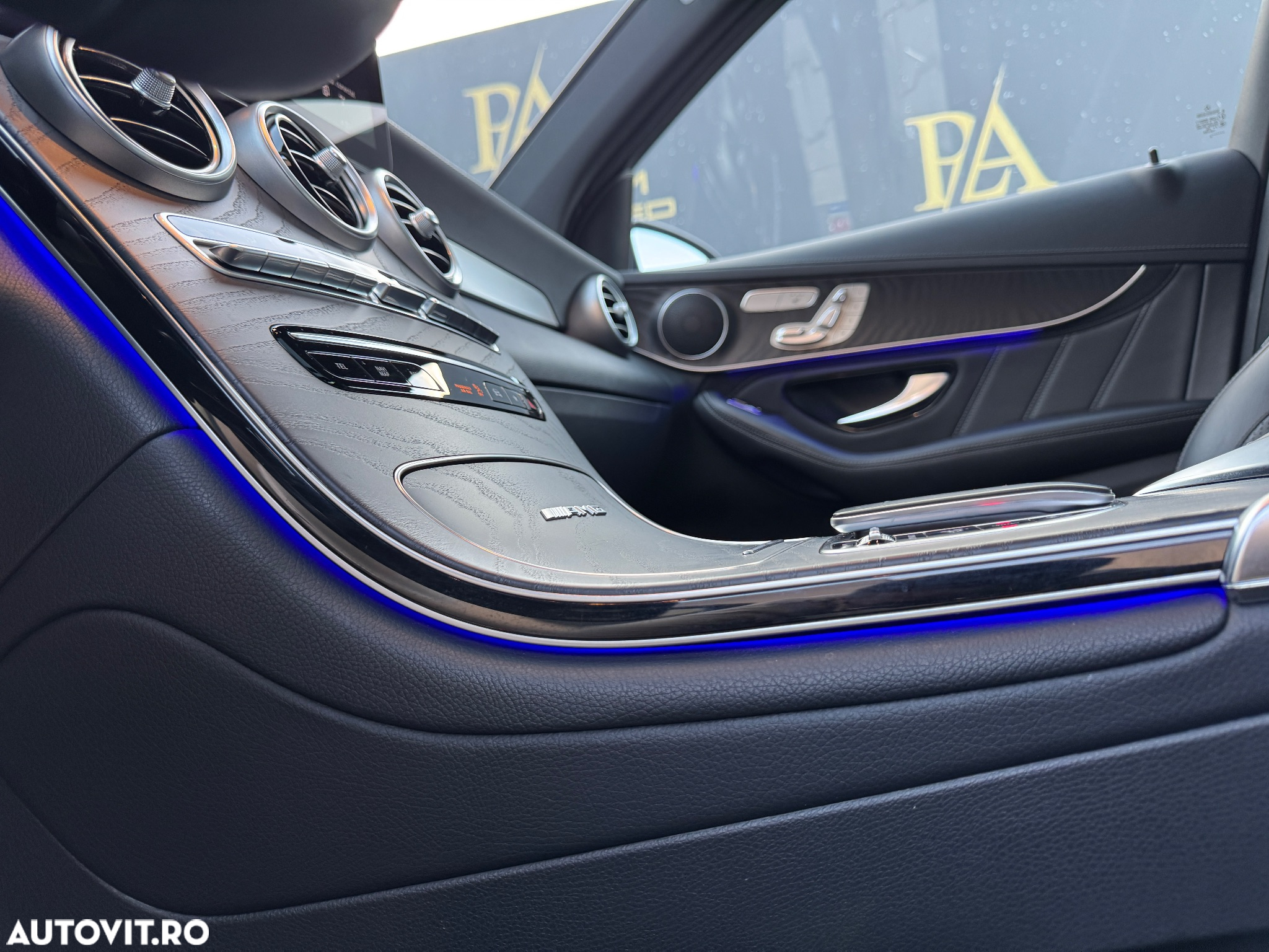 Mercedes-Benz GLC AMG 63 4Matic+ AMG Speedshift MCT 9G - 12