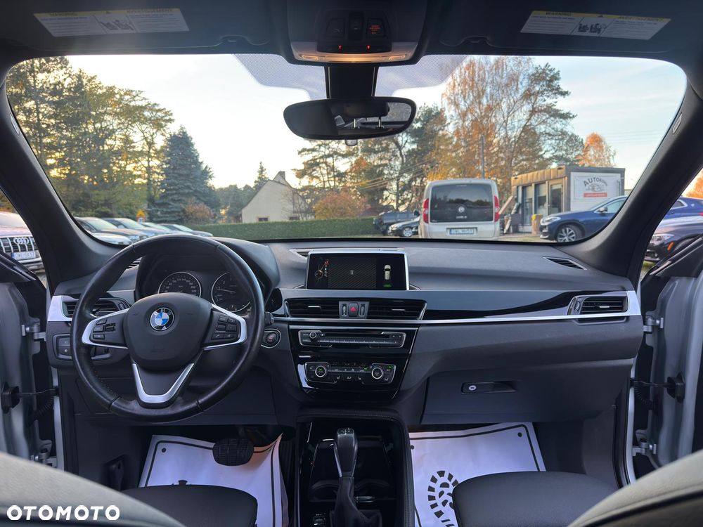 BMW X1 xDrive25i xLine - 28