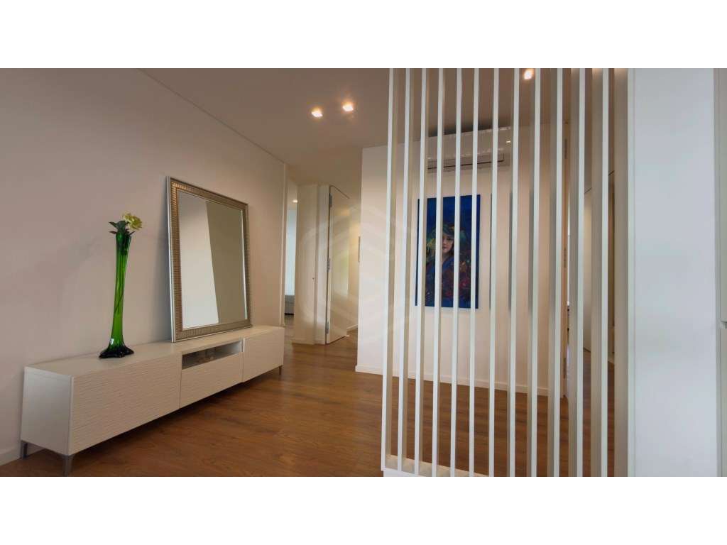 Apartamento T4 em condomínio com duas piscinas, frente para o mar, ... - Grande imagem: 5/40