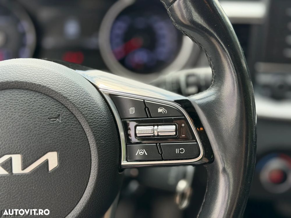 KIA Ceed 2022 — imagine 16