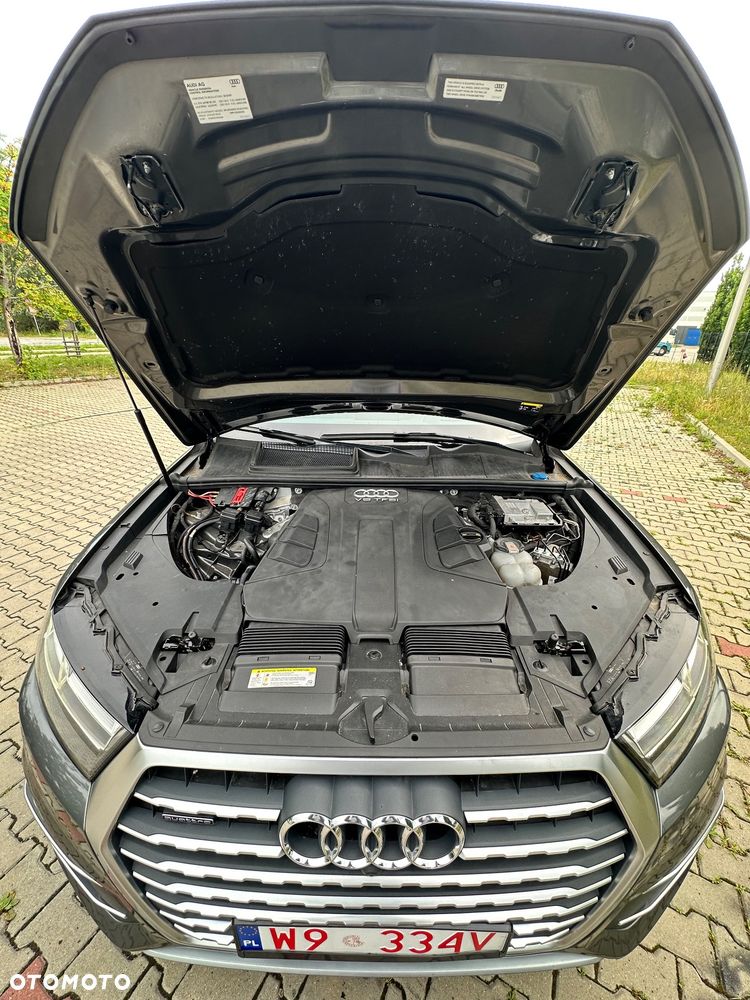 Audi Q7 - 9
