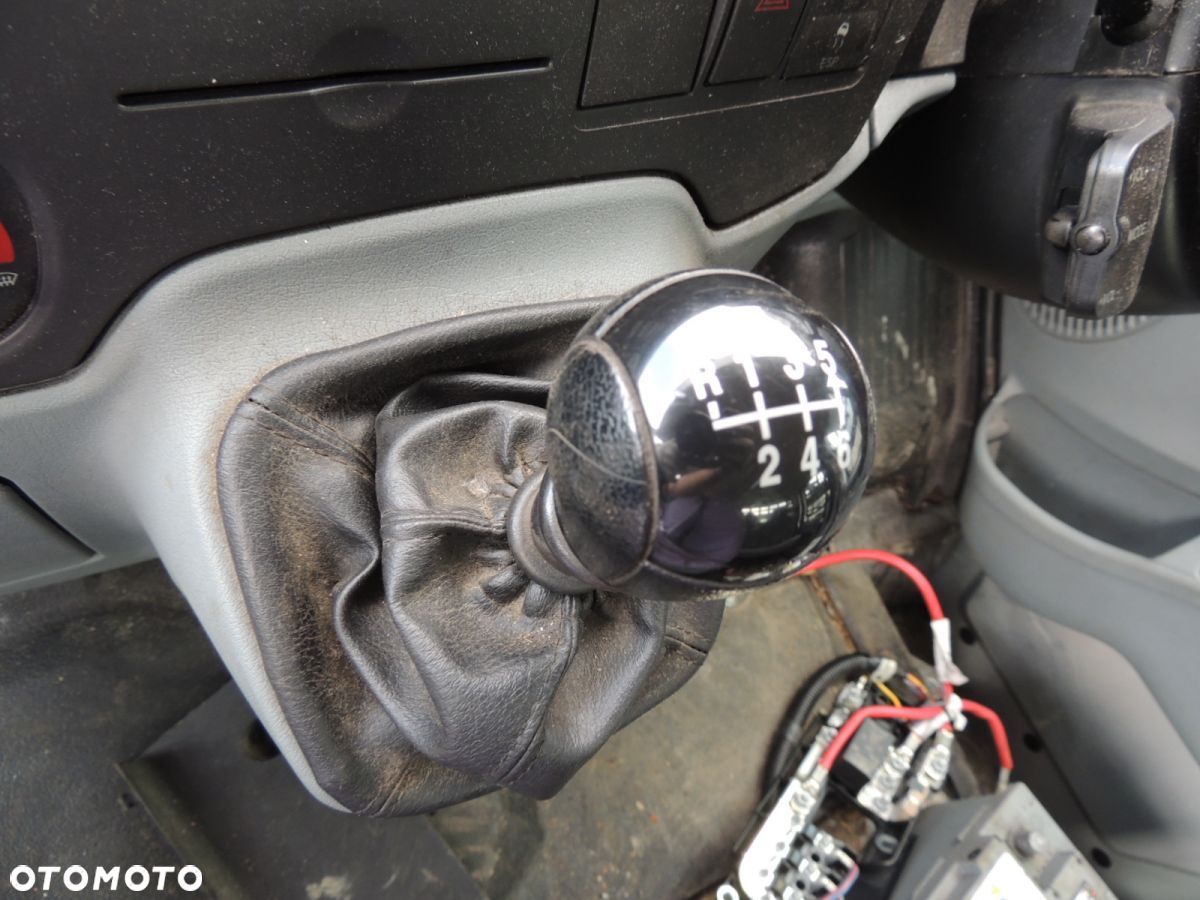 Skrzynia biegów 6 Transit MK VII bliżniak  '09 - 1