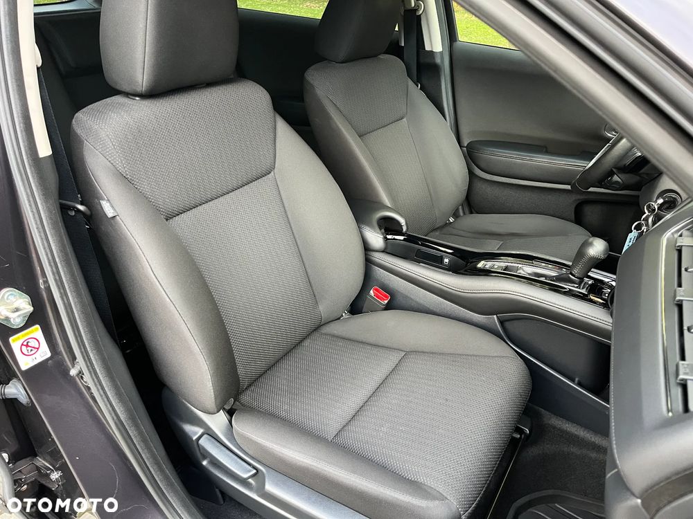 Honda HR-V 1.5 i-VTEC CVT Executive - 19