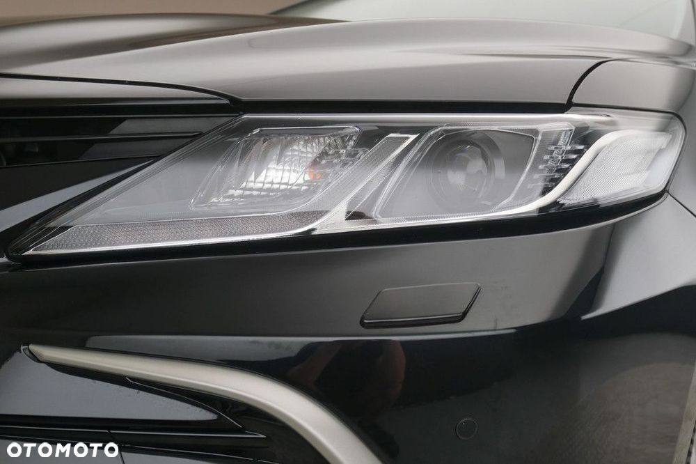 Toyota Camry 2.5 Hybrid Comfort CVT - 13