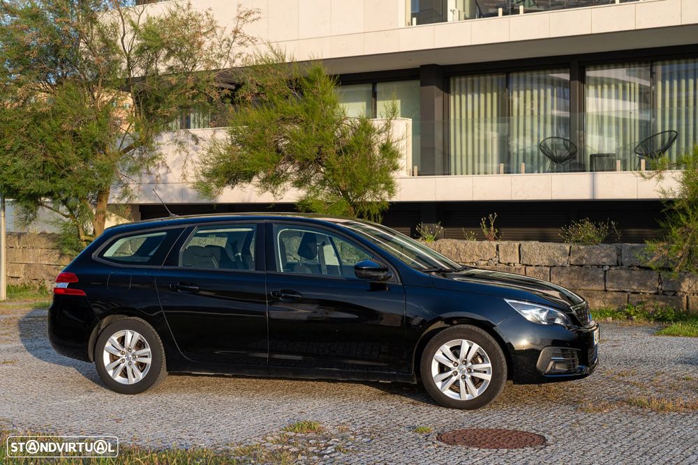Peugeot 308 SW PureTech 130 GPF EAT8 Stop & Start Allure Business-Pack - 3