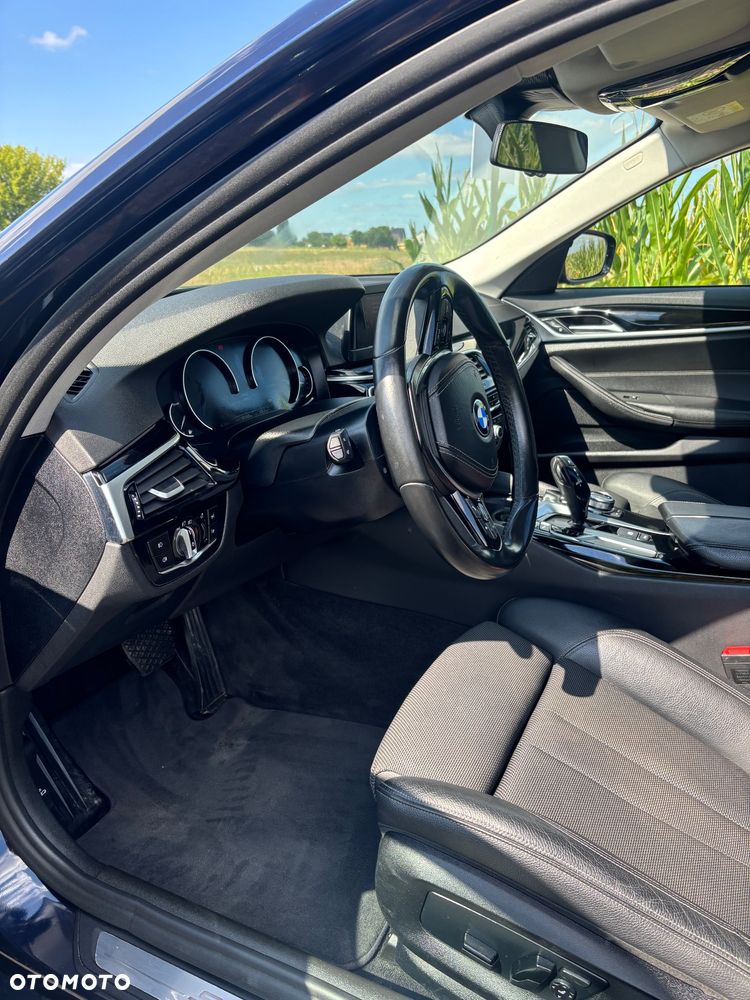 BMW Seria 5 520d Efficient Dynamics Sport Line sport - 21