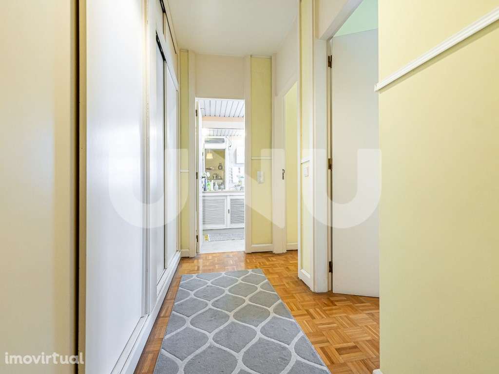 Apartamento T2 com vista desafogada em Algés - Rua Margarida Palla - Grande imagem: 4/16