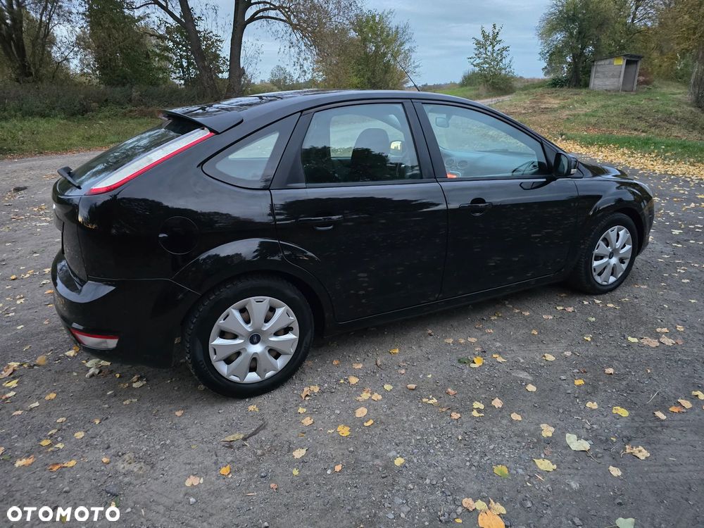 Ford Focus - 9