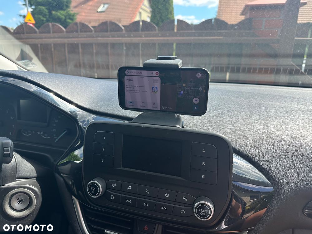 Ford Fiesta 1.1 S&S TITANIUM - 10