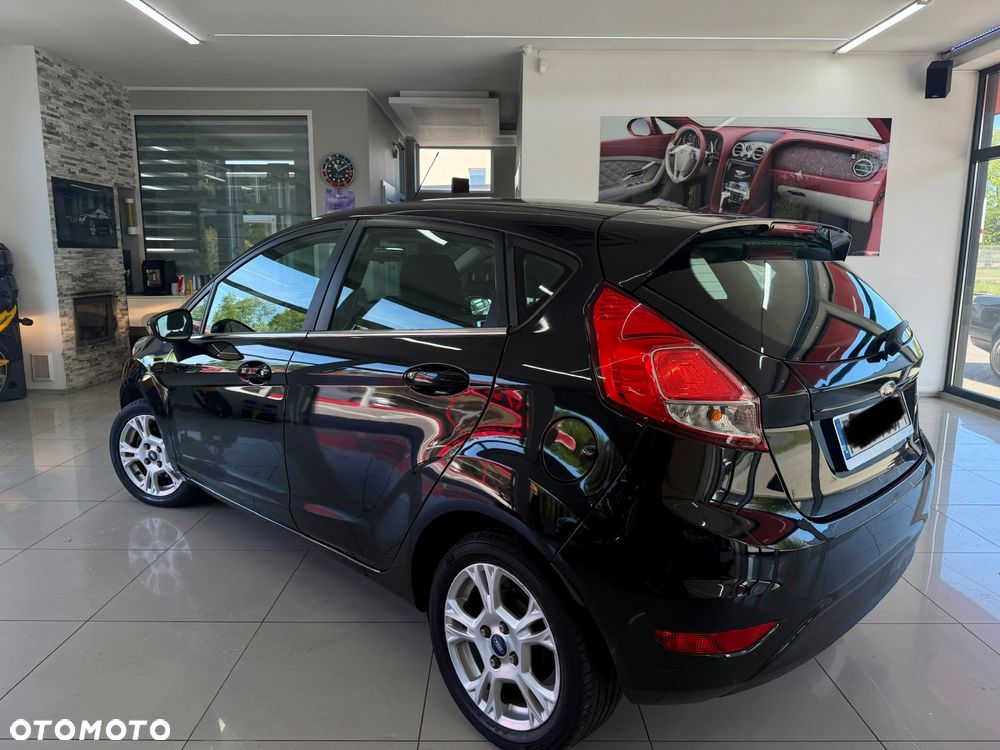 Ford Fiesta - 31
