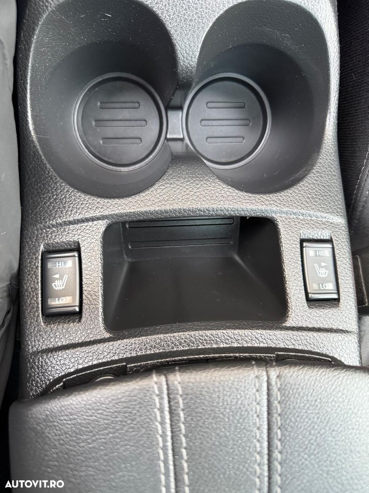 Nissan Qashqai 1.3 DIG-T DCT TEKNA - 34