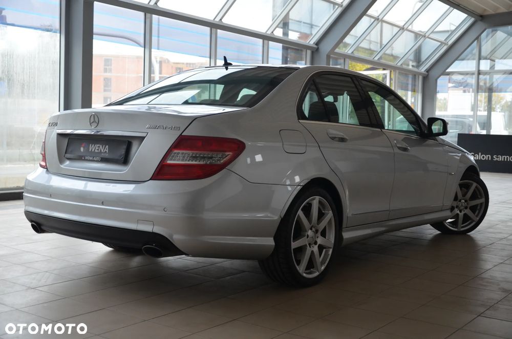 Mercedes-Benz Klasa C - 22