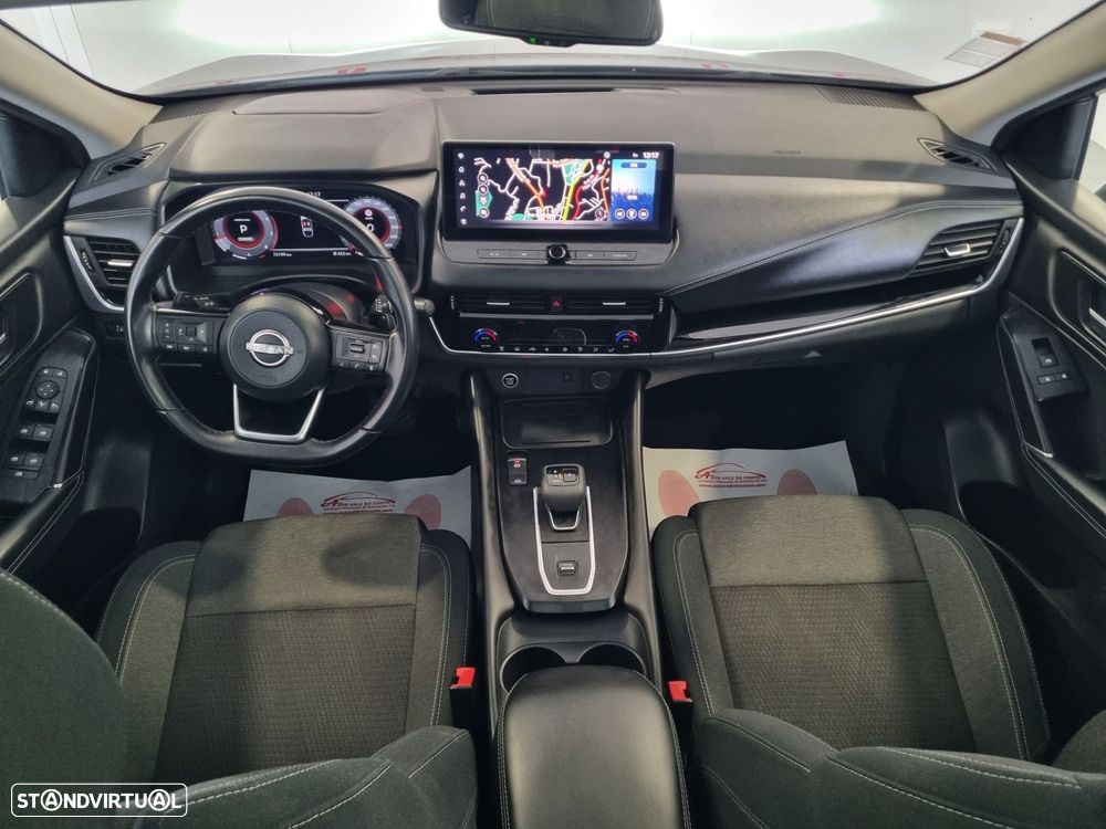 Nissan Qashqai 1.3 DIG-T N-Connecta LED+TT+SKY Xtronic - 9