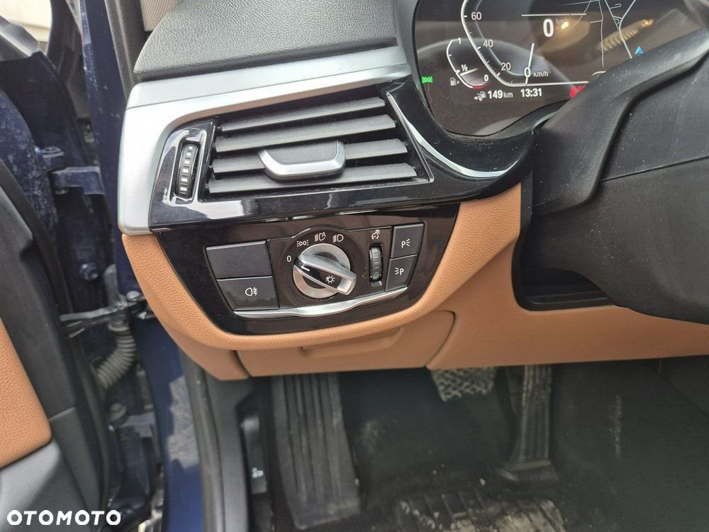 BMW Seria 5 - 16