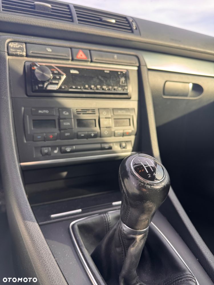 Audi A4 Limousine 2 - 5