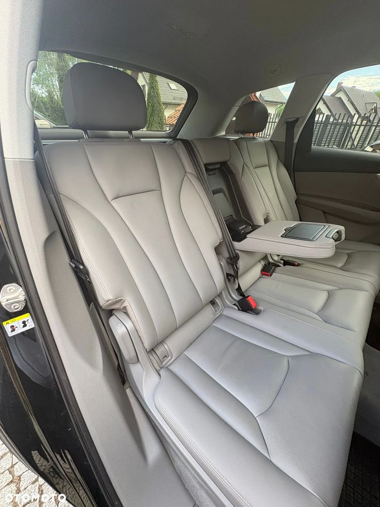 Audi Q7 45 TDI mHEV Quattro S Line Tiptr - 2