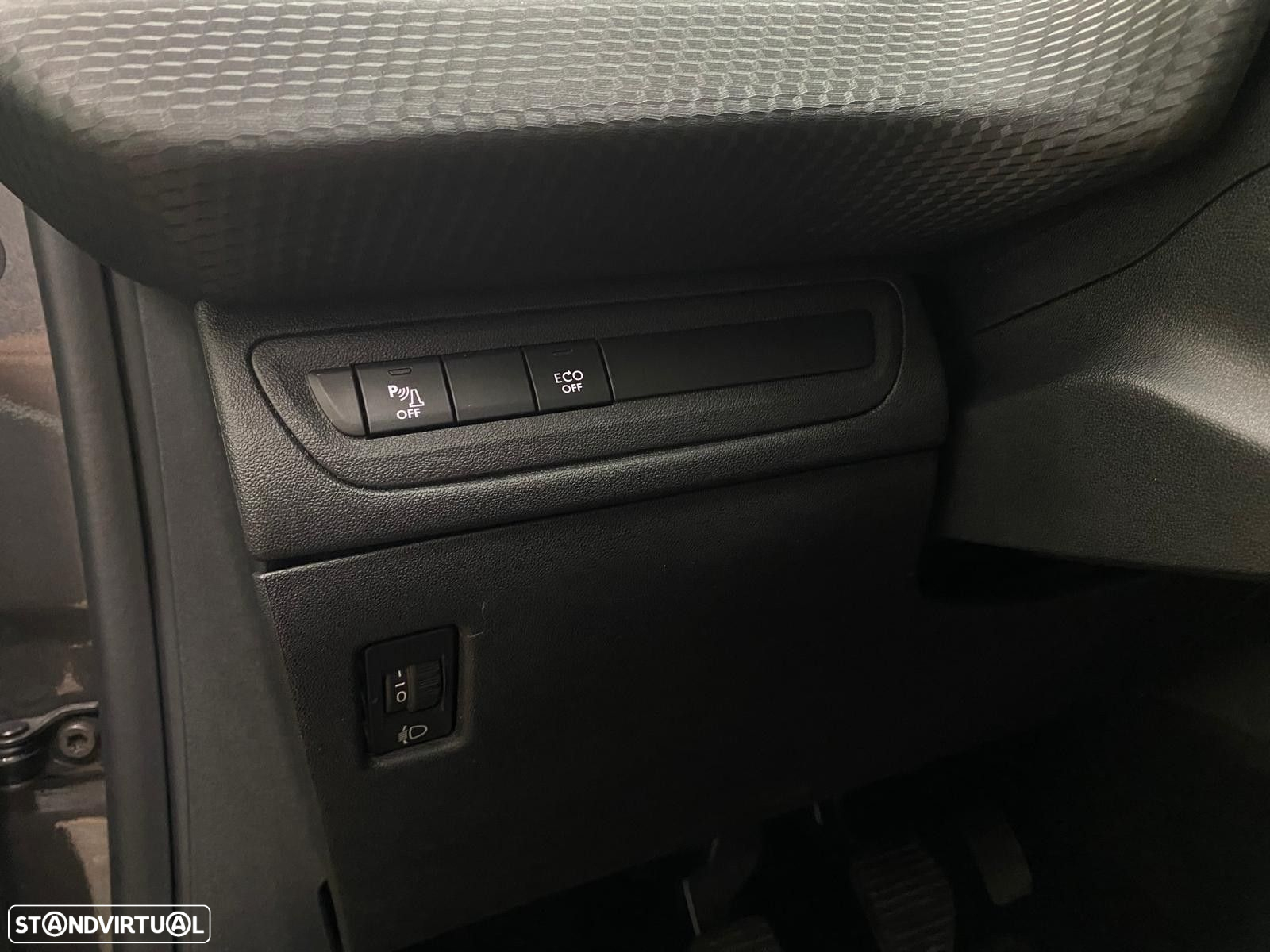 Peugeot 2008 1.5 BlueHDi Active - 18