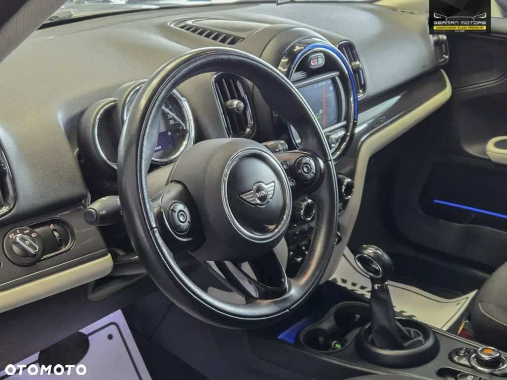 MINI Countryman Cooper ALL4 - 25