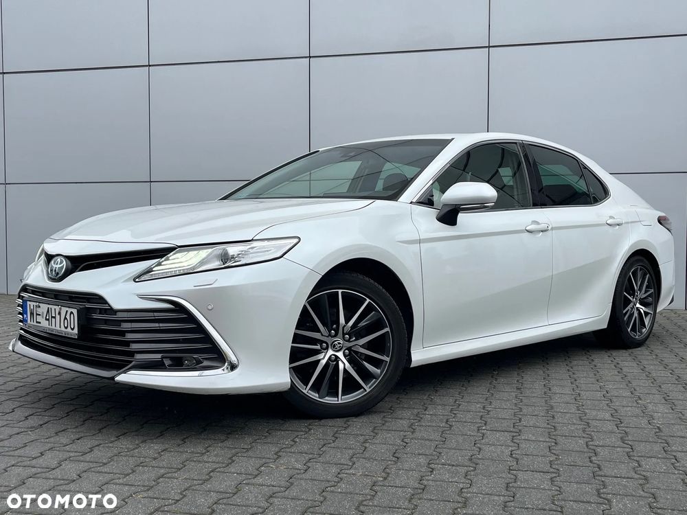 Toyota Camry 2.5 Hybrid Executive CVT - 3