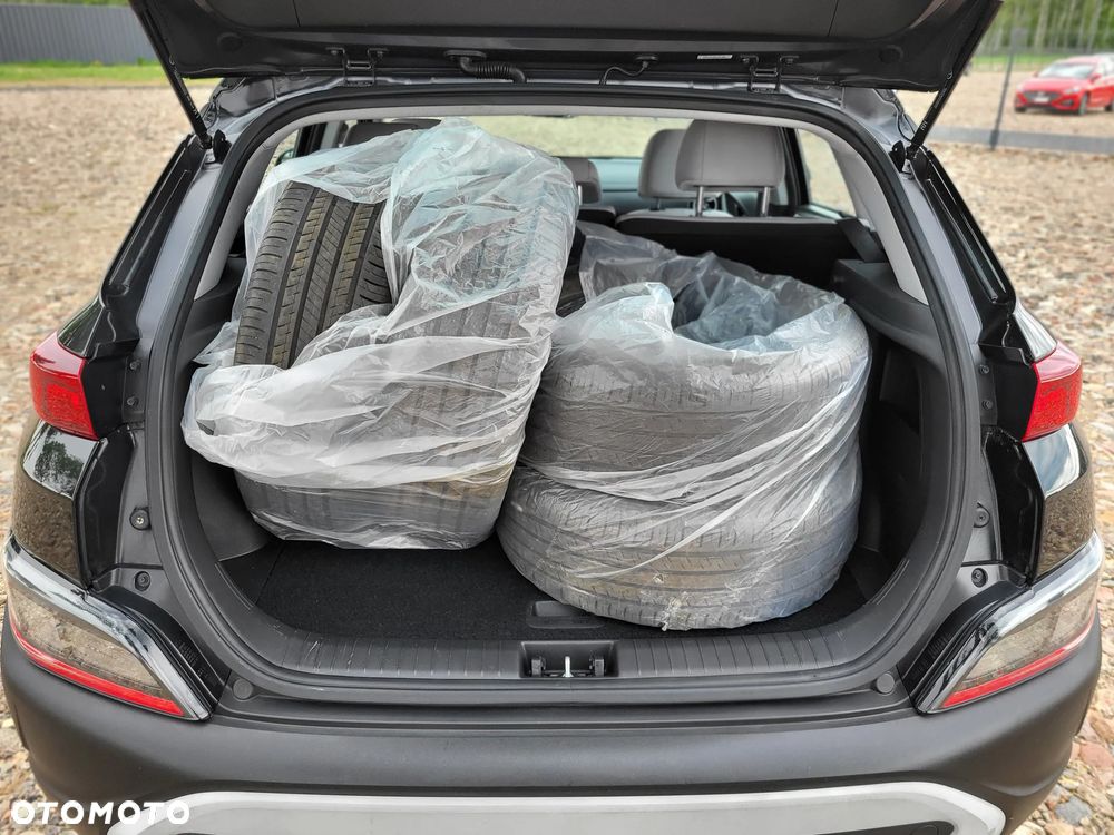 Hyundai Kona - 20
