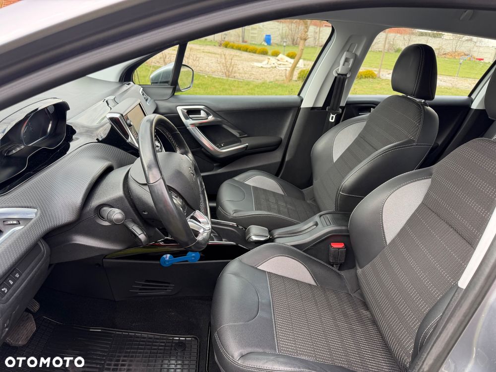 Peugeot 2008 PureTech 110 Stop&Start EAT6 Crossway - 7