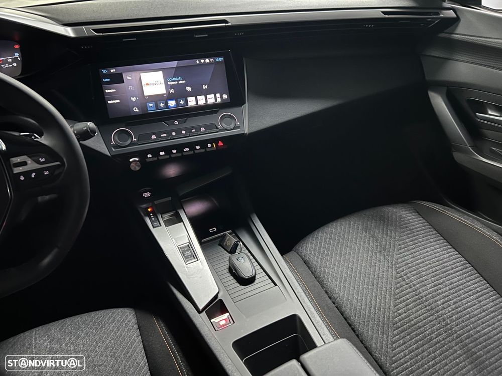 Peugeot 308 1.2 Hybrid Style e-DCS6 - 22