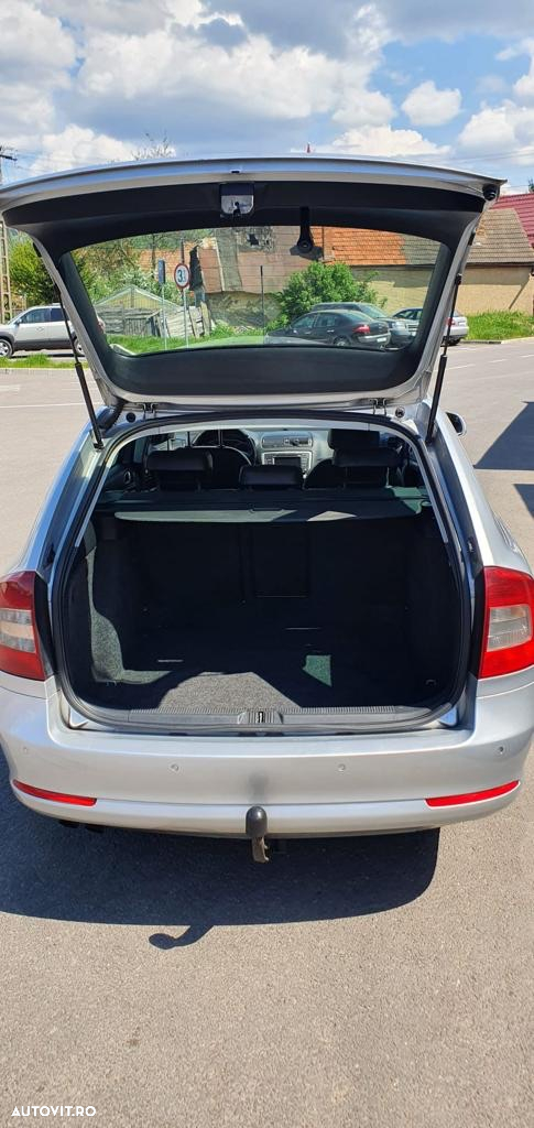 Skoda Octavia 2.0 TDI Ambiente - 8