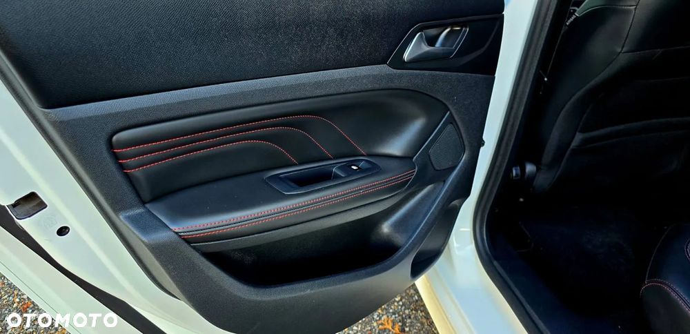 Peugeot 308 BlueHDi FAP 120 Stop&Start GT-Line Edition - 25