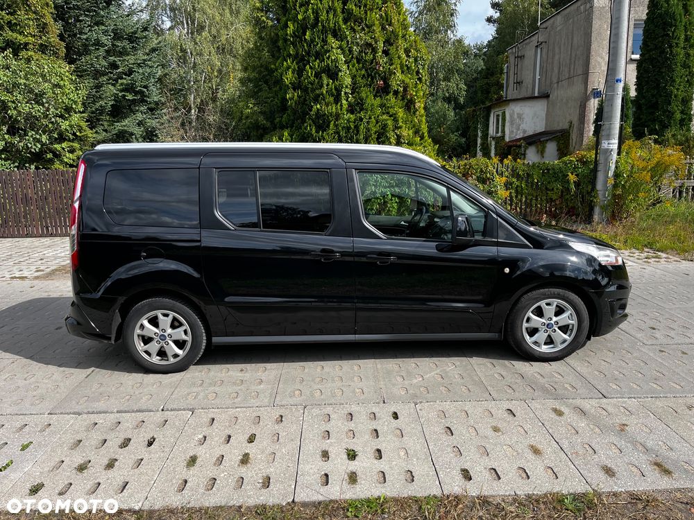 Ford Tourneo Connect Grand - 27