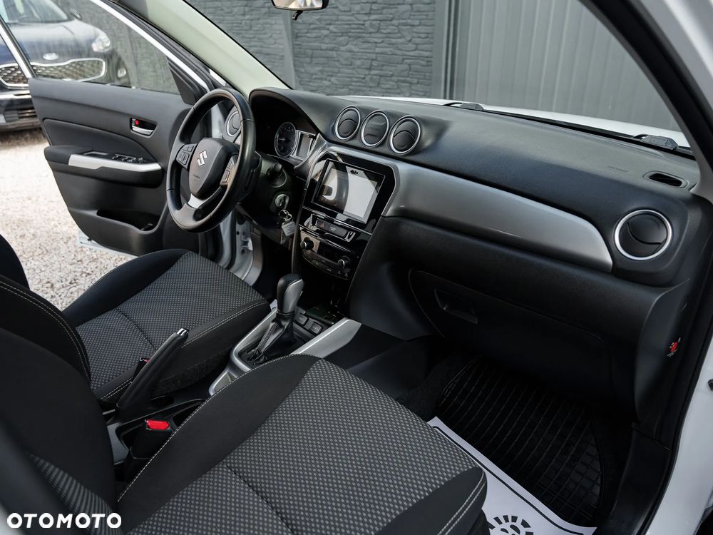 Suzuki Vitara 1.6 XLED 2WD - 17