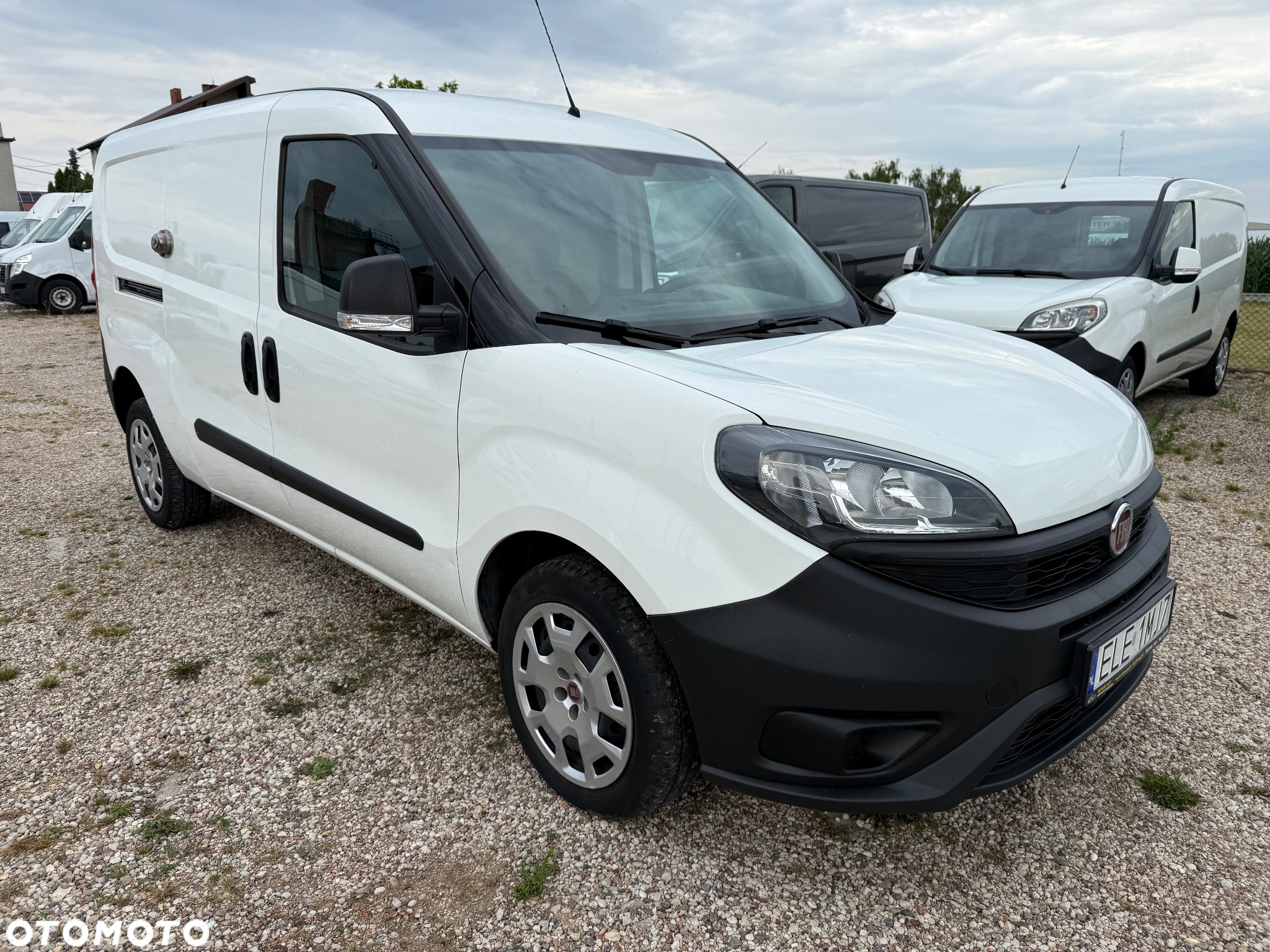 Fiat DOBLO MAXI 1.4 TJET 120 KM 87000 KM IDEALNY STAN JAK NOWY OKAZJA 100% PEWNY - 2