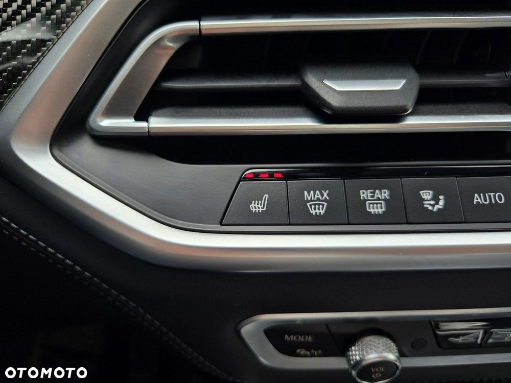 BMW X5 M Competition - 21