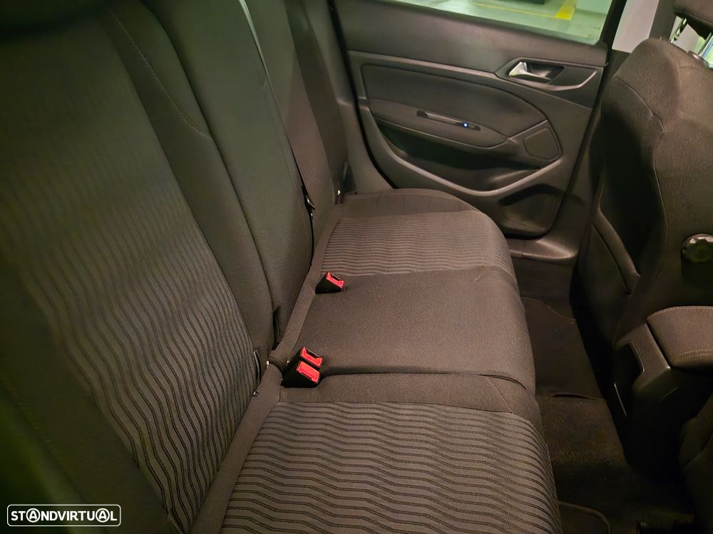 Peugeot 308 SW 1.6 BlueHDi Style - 36