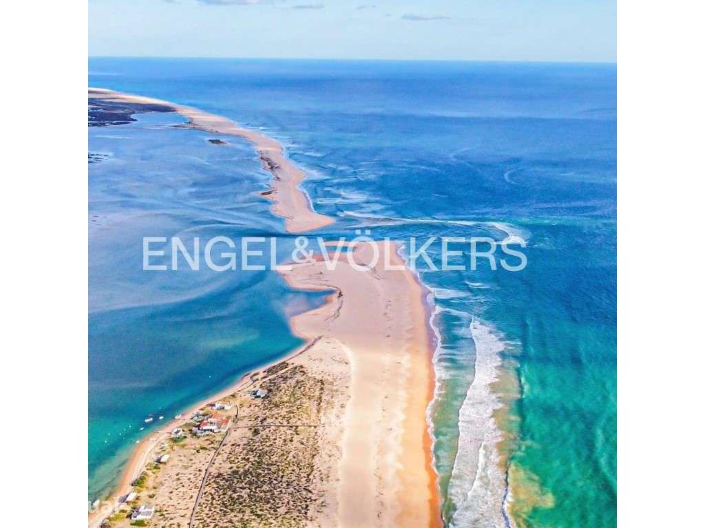 TERRENO DE 4,54 HA PARA CONSTRUIR 108.000 M2 - Grande imagem: 5/24