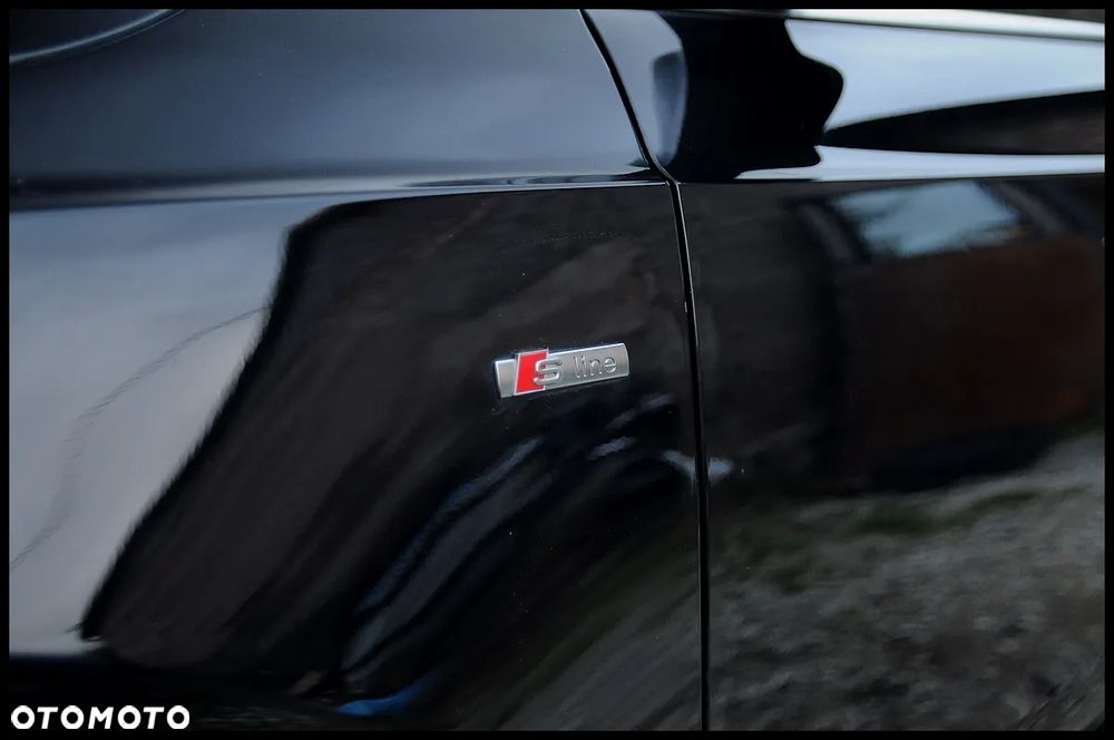 Audi Q3 1.4 TFSI Sport S tronic - 25