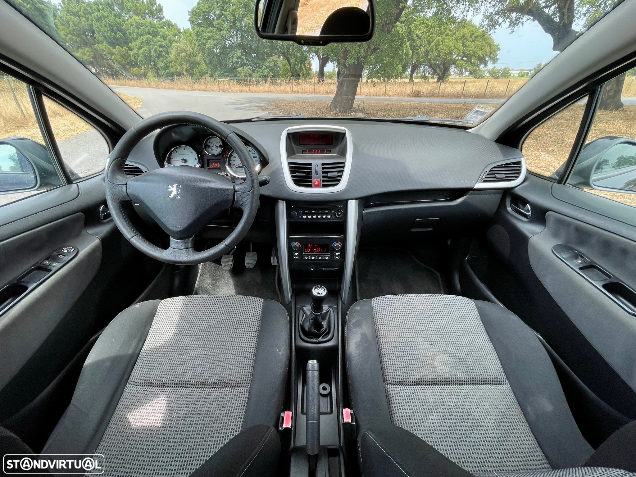 Peugeot 207 1.4 HDi Sport - 10