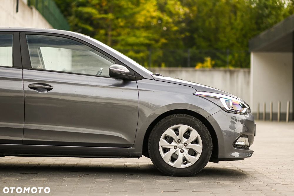 Hyundai i20 1.4 Active - 11