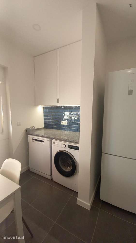 Quarto - localizado em Entrecampos Lisbon - Grande imagem: 4/6