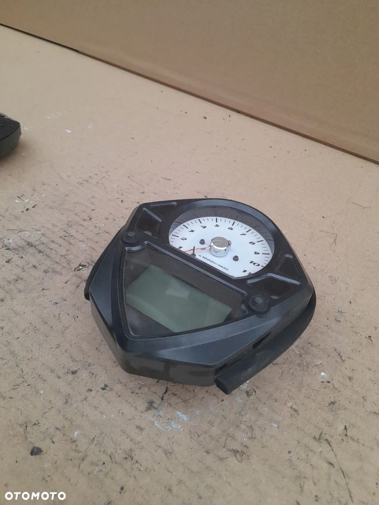 SUZUKI SV 650 03-09 Licznik zegar zegary NAKED - 7