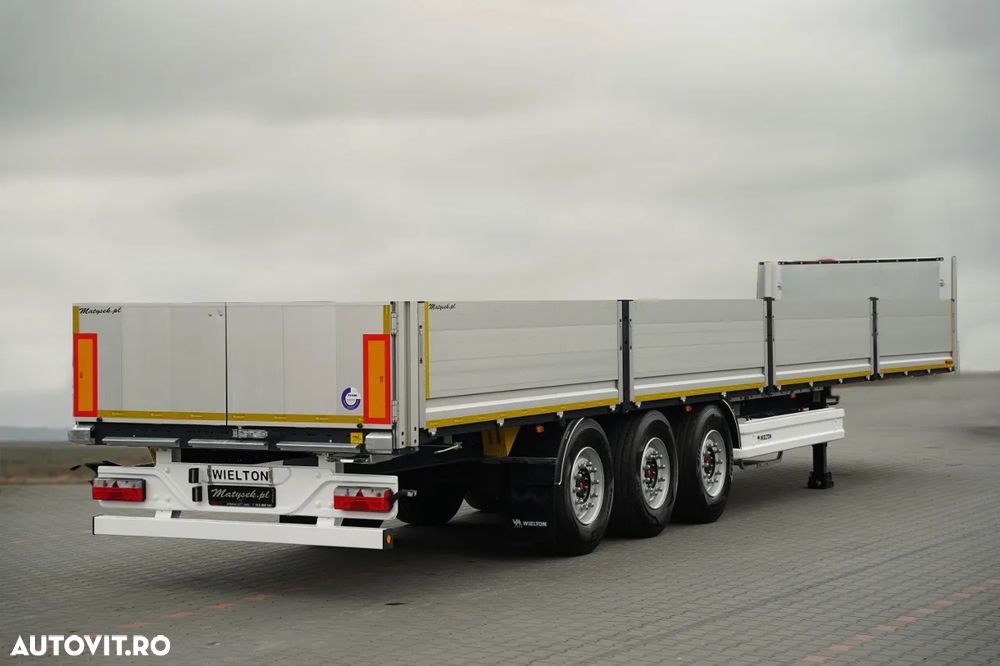 Wielton REMORCA SEMIREMORCĂ DECAPOTABLE / DE CONSTRUCȚIE / NOUĂ / 2026 / DISPONIBILĂ IMEDIAT/ PENTRU CONSTRUCTIE / NOU / DISPONIBIL Imediat / GREUTATE: 3800 KG / JANTE ALIE - 4