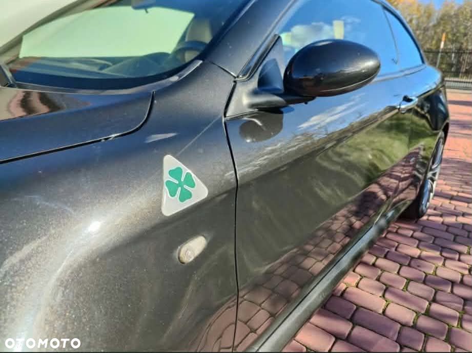 Alfa Romeo GT - 6