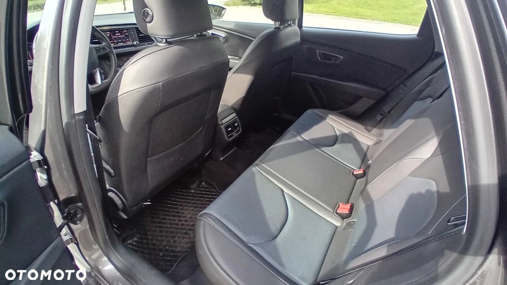 Seat Leon 1.6 TDI Reference - 13