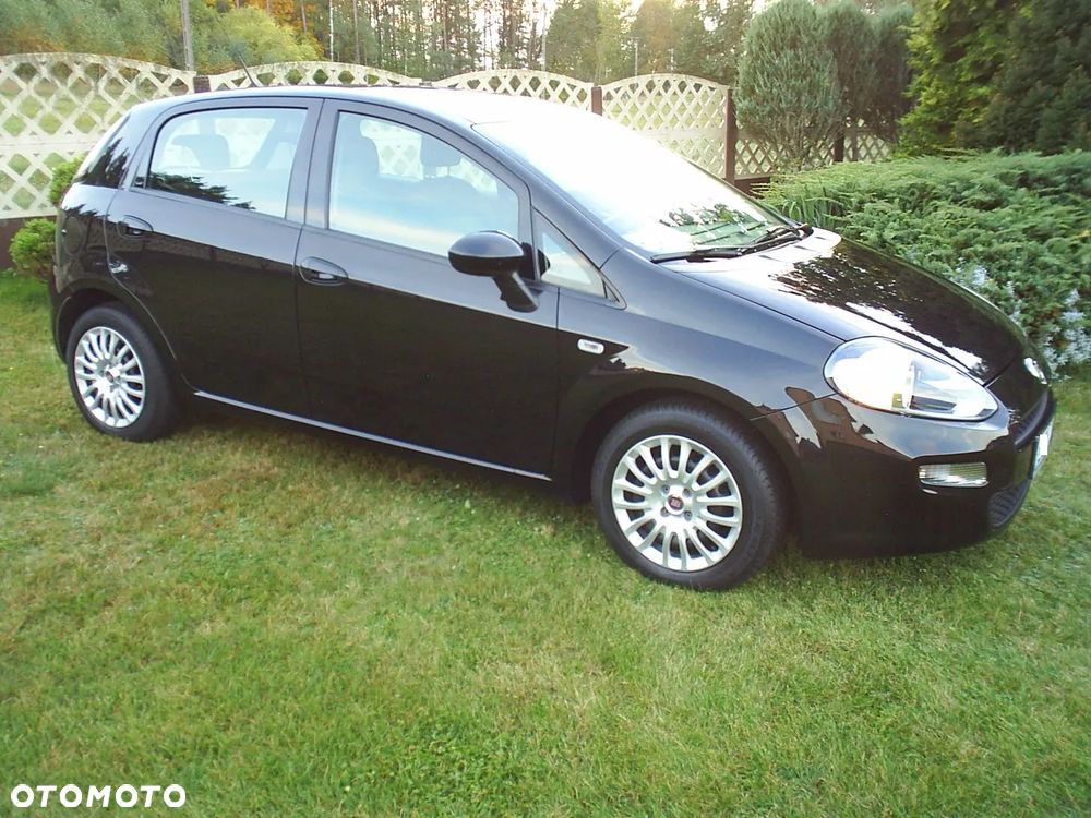 Fiat Punto 2012 - 23