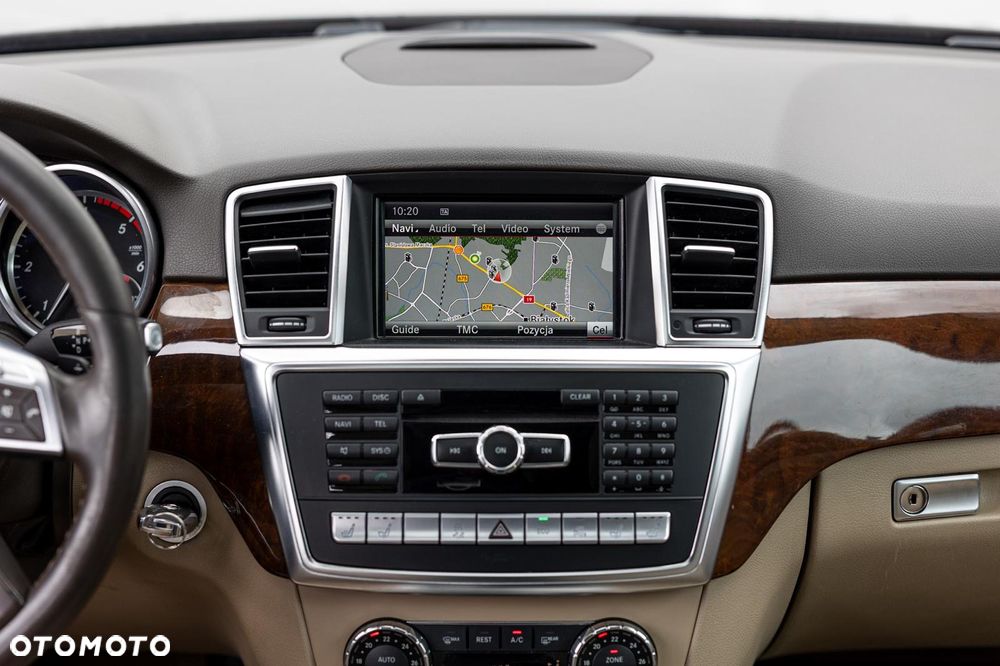 Mercedes-Benz ML - 39