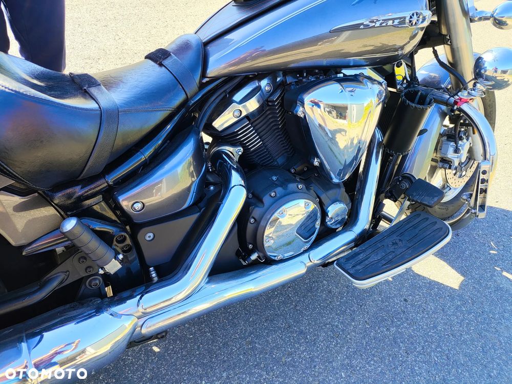 Yamaha XVS - 6