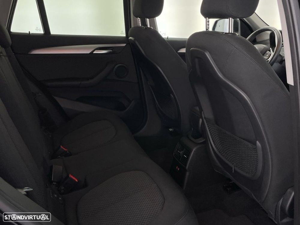 BMW X1 16 d sDrive Auto - 25